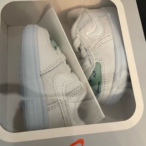 Infant Air Force 1 crib shoes summit white